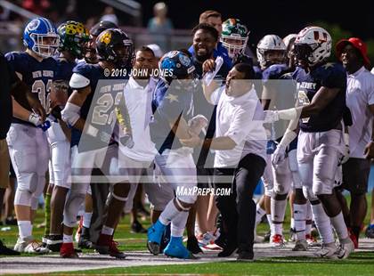 Thumbnail 2 in Phil Simms North vs South All Star Classic photogallery.