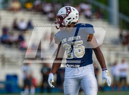 Thumbnail 3 in Phil Simms North vs South All Star Classic photogallery.