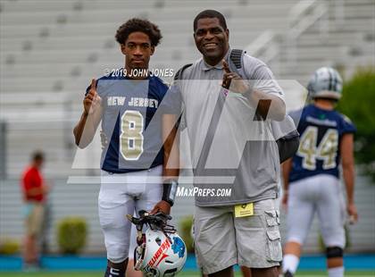 Thumbnail 1 in Phil Simms North vs South All Star Classic photogallery.