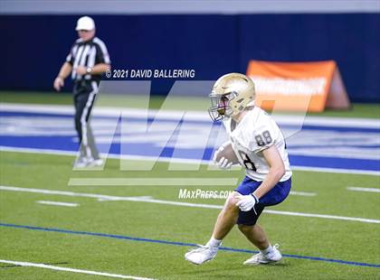 Thumbnail 3 in Dallas Jesuit vs. Guyer (UIL 6A D2 Area Playoff) photogallery.