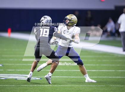 Thumbnail 1 in Dallas Jesuit vs. Guyer (UIL 6A D2 Area Playoff) photogallery.
