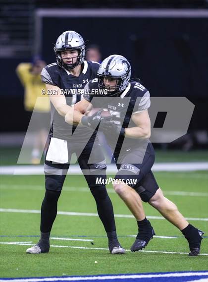 Thumbnail 1 in Dallas Jesuit vs. Guyer (UIL 6A D2 Area Playoff) photogallery.