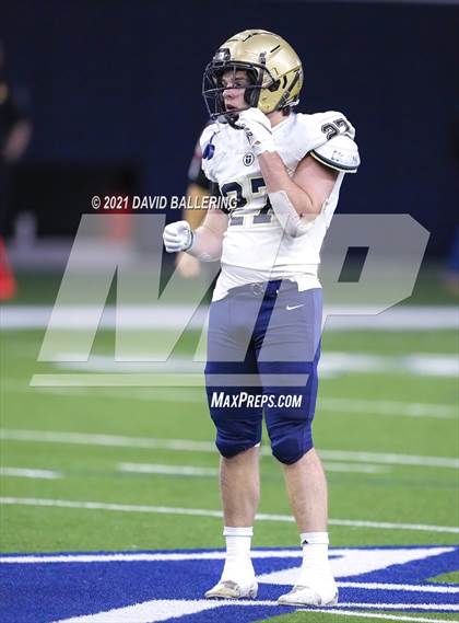 Thumbnail 2 in Dallas Jesuit vs. Guyer (UIL 6A D2 Area Playoff) photogallery.