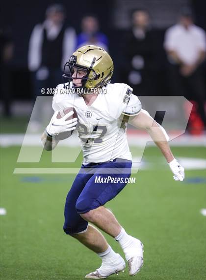 Thumbnail 3 in Dallas Jesuit vs. Guyer (UIL 6A D2 Area Playoff) photogallery.