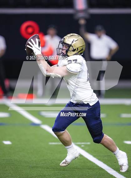 Thumbnail 1 in Dallas Jesuit vs. Guyer (UIL 6A D2 Area Playoff) photogallery.