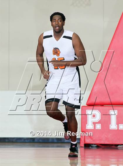 Thumbnail 2 in Hebron vs. Lancaster (McDonald's Texas Invitational) photogallery.