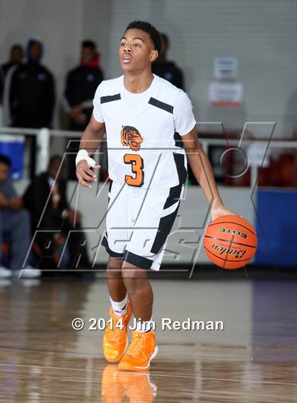 Thumbnail 1 in Hebron vs. Lancaster (McDonald's Texas Invitational) photogallery.