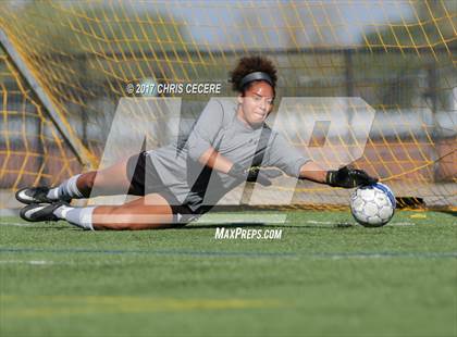 Thumbnail 2 in Webster Thomas vs. Brockport photogallery.