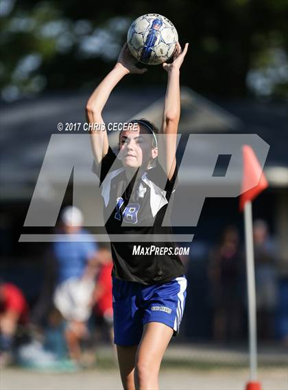 Thumbnail 3 in Webster Thomas vs. Brockport photogallery.