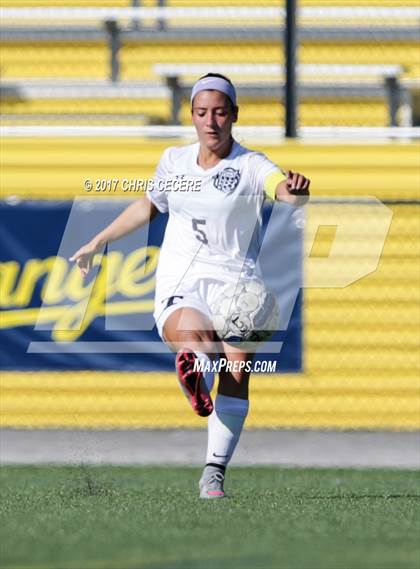 Thumbnail 2 in Webster Thomas vs. Brockport photogallery.