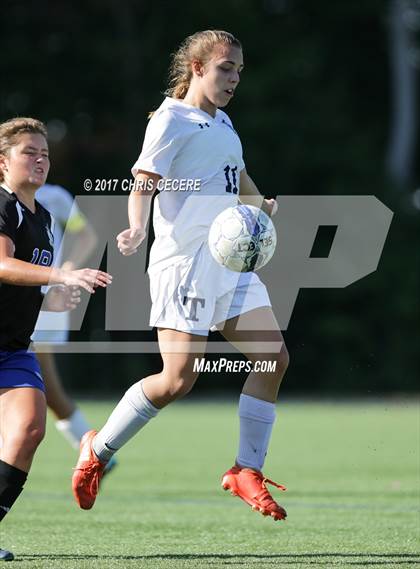Thumbnail 2 in Webster Thomas vs. Brockport photogallery.