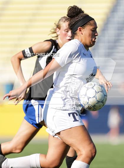 Thumbnail 3 in Webster Thomas vs. Brockport photogallery.
