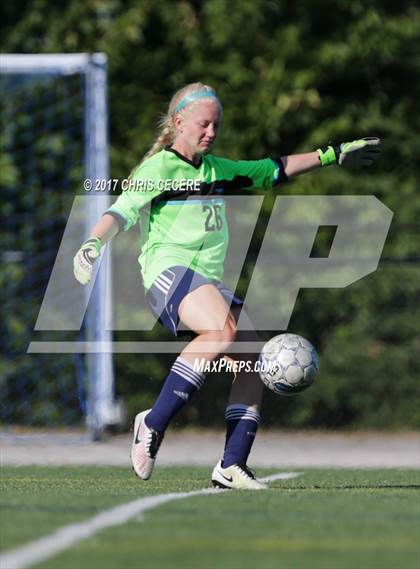 Thumbnail 1 in Webster Thomas vs. Brockport photogallery.