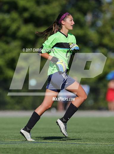 null - Photo 01