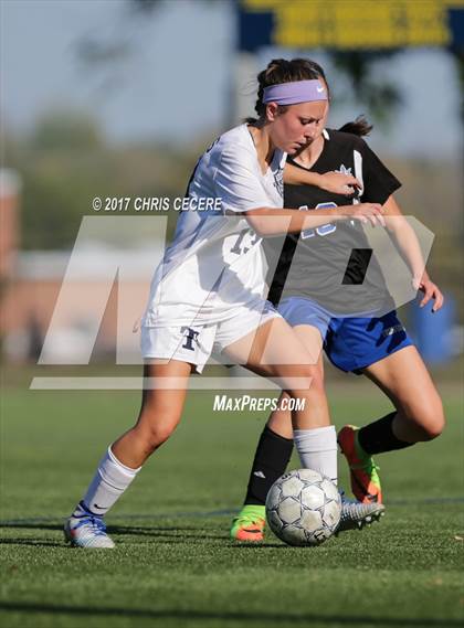 Thumbnail 2 in Webster Thomas vs. Brockport photogallery.