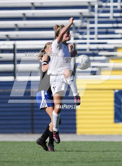 Thumbnail 2 in Webster Thomas vs. Brockport photogallery.