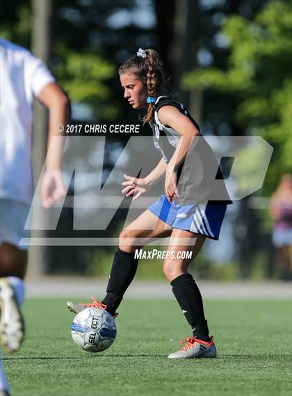 Thumbnail 2 in Webster Thomas vs. Brockport photogallery.