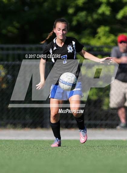 Thumbnail 3 in Webster Thomas vs. Brockport photogallery.
