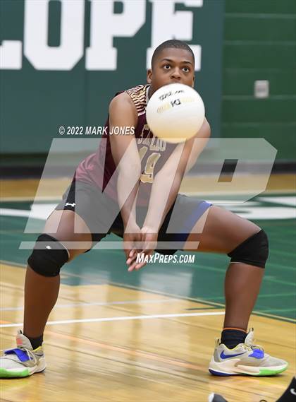 Thumbnail 1 in Sunnyslope vs. Shadow Ridge (JV) photogallery.