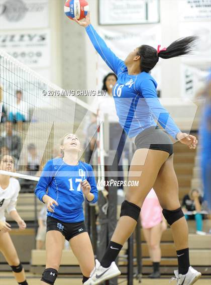 Thumbnail 3 in Dana Hills @ Aliso Niguel photogallery.
