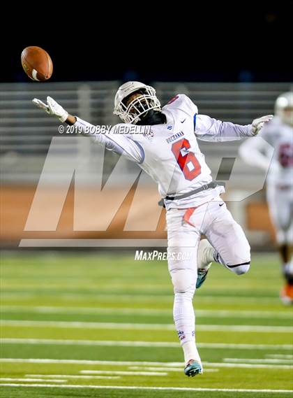 Thumbnail 2 in Buchanan @ Central (CIF CS Valley Final) photogallery.