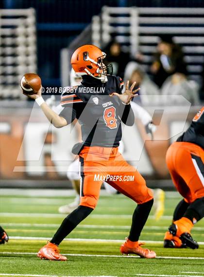 Thumbnail 2 in Buchanan @ Central (CIF CS Valley Final) photogallery.