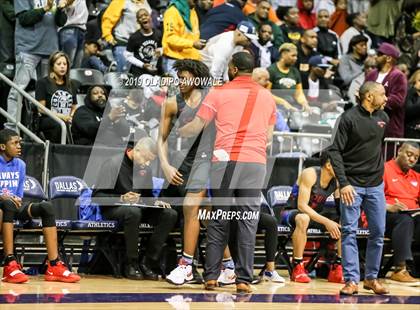 Thumbnail 3 in Klein Forest vs. South Garland (UIL 6A Regional Final) photogallery.
