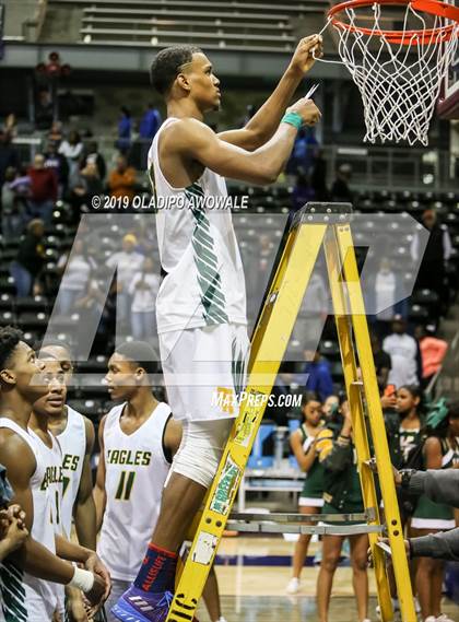 Thumbnail 3 in Klein Forest vs. South Garland (UIL 6A Regional Final) photogallery.