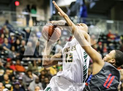 Thumbnail 2 in Klein Forest vs. South Garland (UIL 6A Regional Final) photogallery.