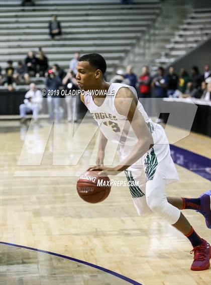 Thumbnail 2 in Klein Forest vs. South Garland (UIL 6A Regional Final) photogallery.
