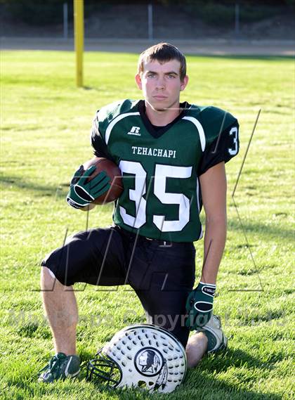 Thumbnail 3 in Tehachapi Varsity Football Team and Individual Portraits photogallery.
