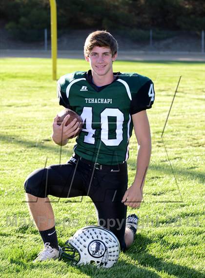 Thumbnail 3 in Tehachapi Varsity Football Team and Individual Portraits photogallery.