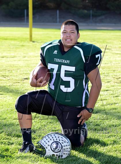 Thumbnail 1 in Tehachapi Varsity Football Team and Individual Portraits photogallery.