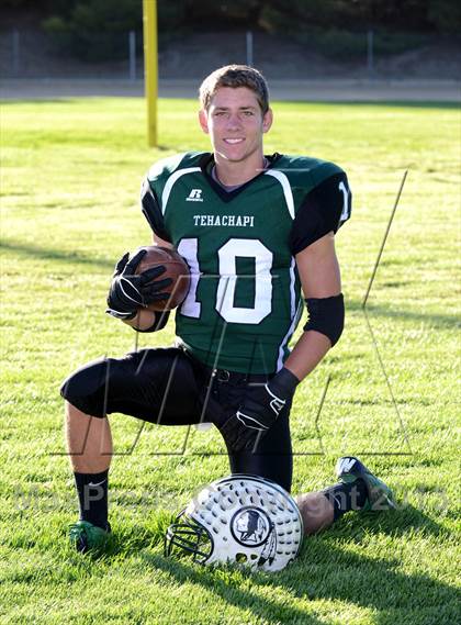 Thumbnail 1 in Tehachapi Varsity Football Team and Individual Portraits photogallery.