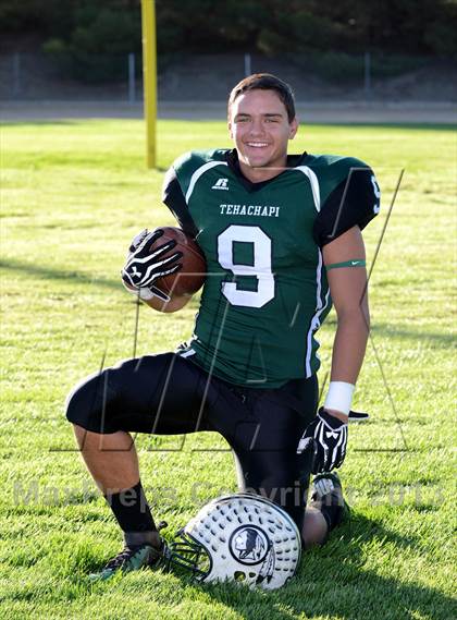 Thumbnail 3 in Tehachapi Varsity Football Team and Individual Portraits photogallery.