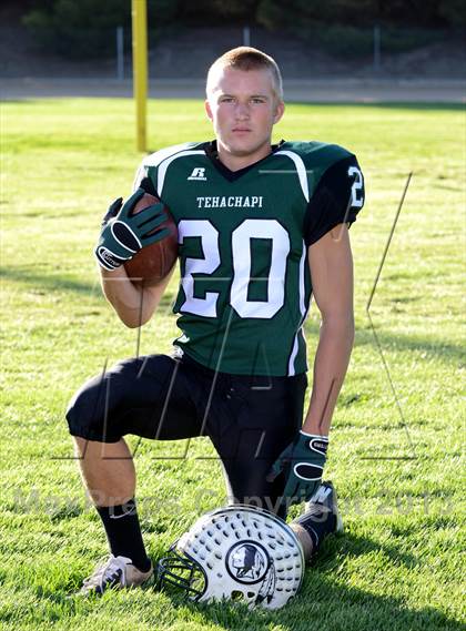 Thumbnail 1 in Tehachapi Varsity Football Team and Individual Portraits photogallery.