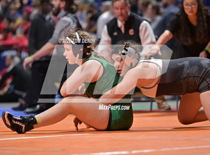 Thumbnail 2 in UIL State Championships - 5A 148lb Final photogallery.