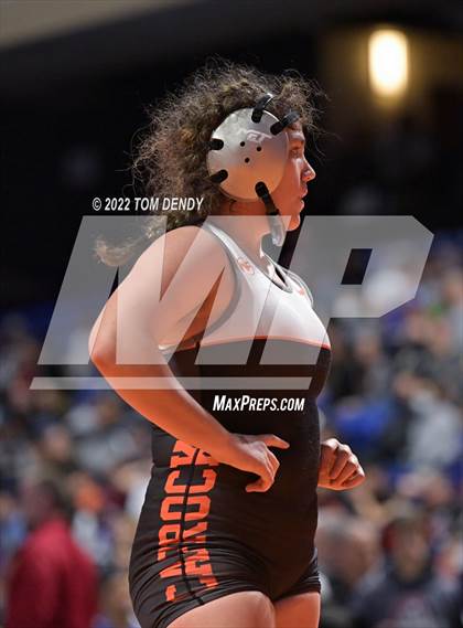 Thumbnail 3 in UIL State Championships - 5A 148lb Final photogallery.