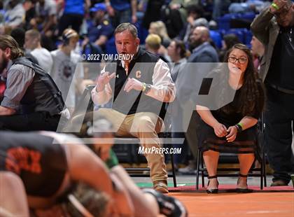 Thumbnail 3 in UIL State Championships - 5A 148lb Final photogallery.