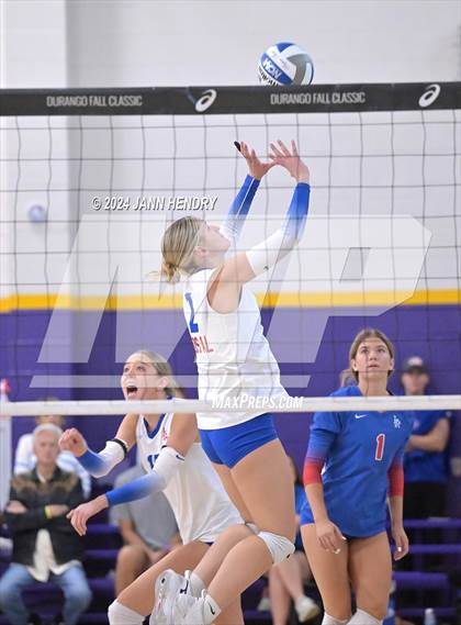Thumbnail 1 in Xavier College Prep vs. Los Alamitos (Durango Fall Classic) photogallery.
