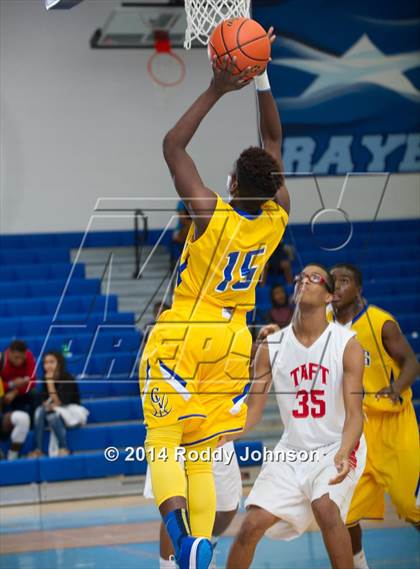 Thumbnail 3 in Channelview vs. Taft (McDonald's Texas Invitational) photogallery.