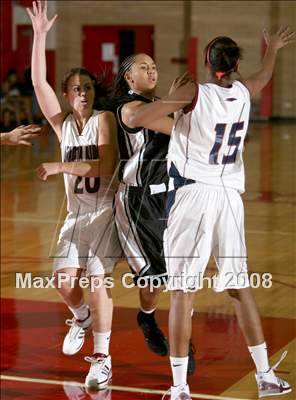 Thumbnail 3 in Montbello vs Dakota Ridge (Regis Holiday Hoop Class Semifinals) photogallery.