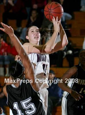Thumbnail 1 in Montbello vs Dakota Ridge (Regis Holiday Hoop Class Semifinals) photogallery.