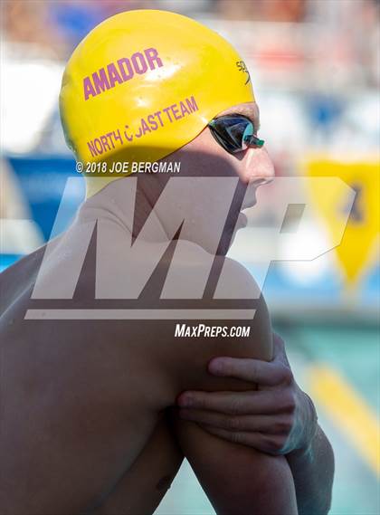 Thumbnail 2 in CIF Boys Swimming Championships photogallery.
