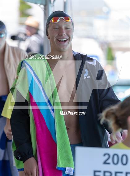 Thumbnail 3 in CIF Boys Swimming Championships photogallery.