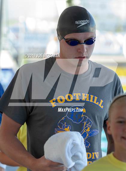 Thumbnail 2 in CIF Boys Swimming Championships photogallery.