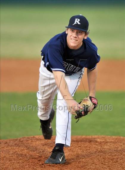Thumbnail 1 in Dallas Jesuit vs. Hillcrest (Creekview Tournament) photogallery.