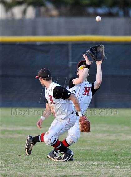 Thumbnail 1 in Dallas Jesuit vs. Hillcrest (Creekview Tournament) photogallery.
