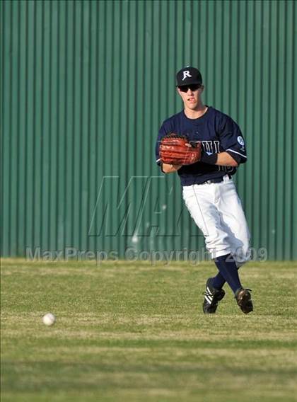 Thumbnail 3 in Dallas Jesuit vs. Hillcrest (Creekview Tournament) photogallery.