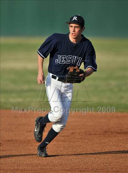 Thumbnail 2 in Dallas Jesuit vs. Hillcrest (Creekview Tournament) photogallery.